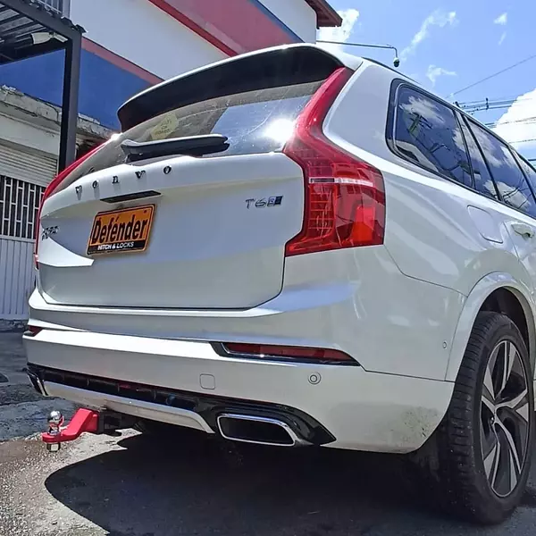 Tiro De Arrastre Volvo Cx90 T128